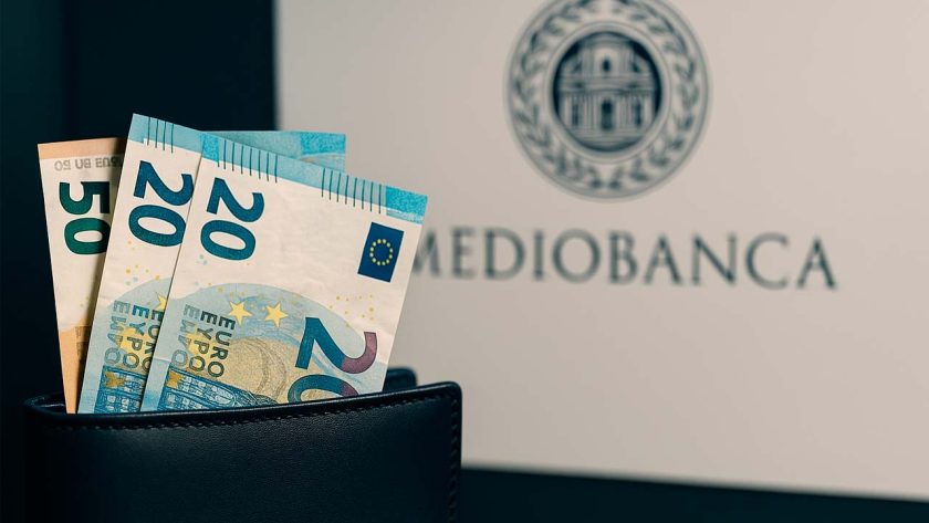 Banconote euro in cartella